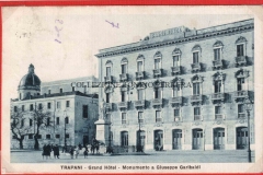 GRAND-HOTEL-MONUMENTO-A-GIUSEPPE-GARIBALDI-B.S.L