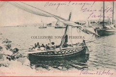 MARINA-CON-PESCATORI-DEVAUX