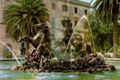 FONTANA-DEL-TRITONE