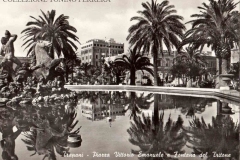 PIAZZA-VITTORIO-EMANUELE-E-FONTANA-DEL-TRITONE-EGIT