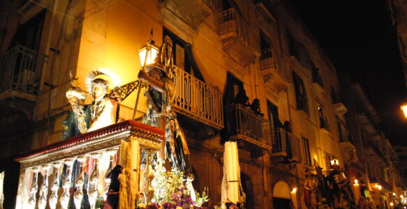 Volti e scorci della processione dei Misteri 2011